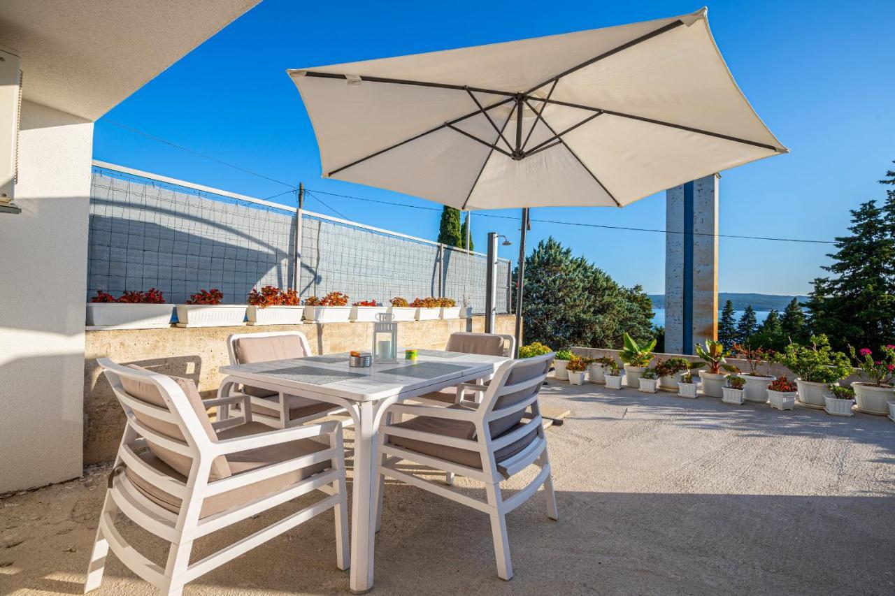 Apartment Lana Цриквеница Экстерьер фото