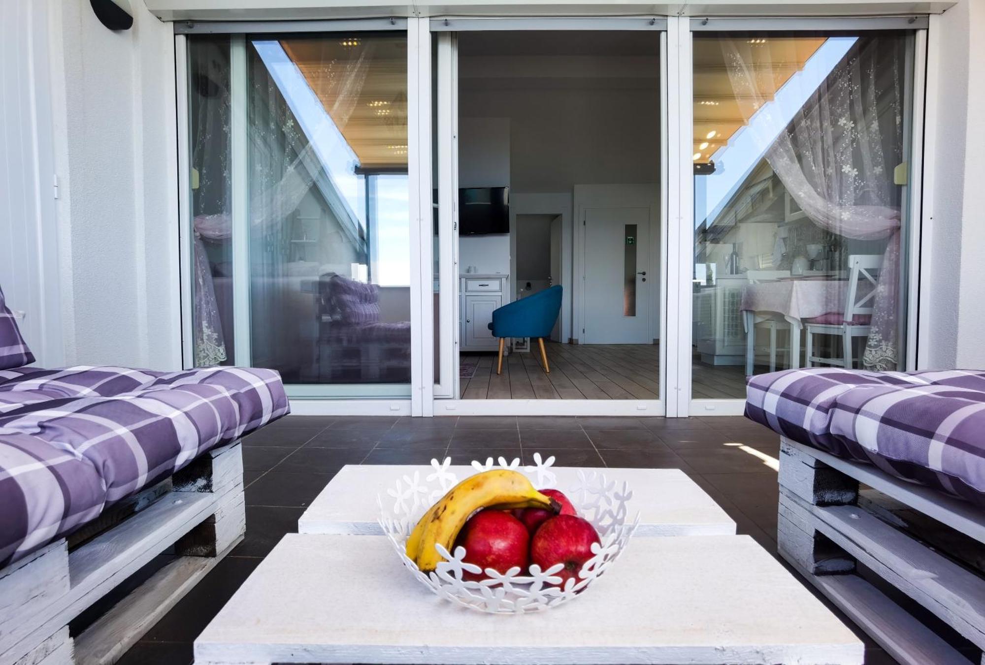 Apartment Lana Цриквеница Экстерьер фото